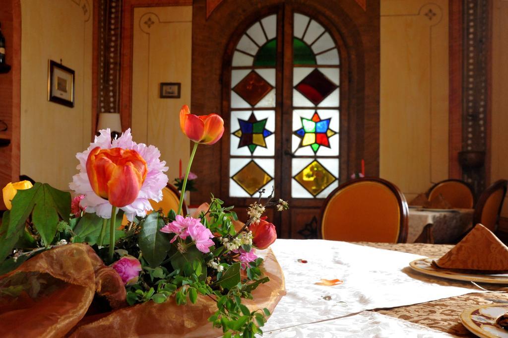 Relais Castelluccio Palusse Guest House Citta della Pieve Exterior photo