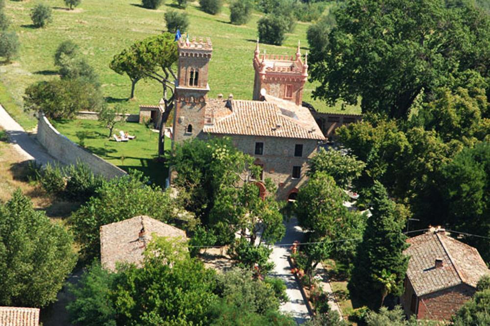 Relais Castelluccio Palusse Guest House Citta della Pieve Exterior photo