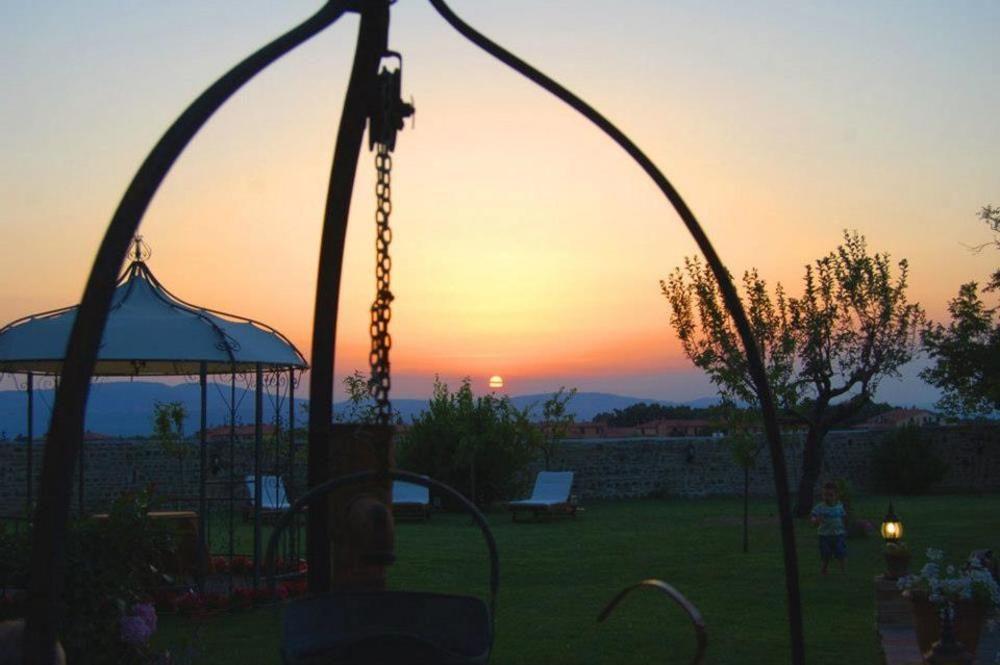 Relais Castelluccio Palusse Guest House Citta della Pieve Exterior photo