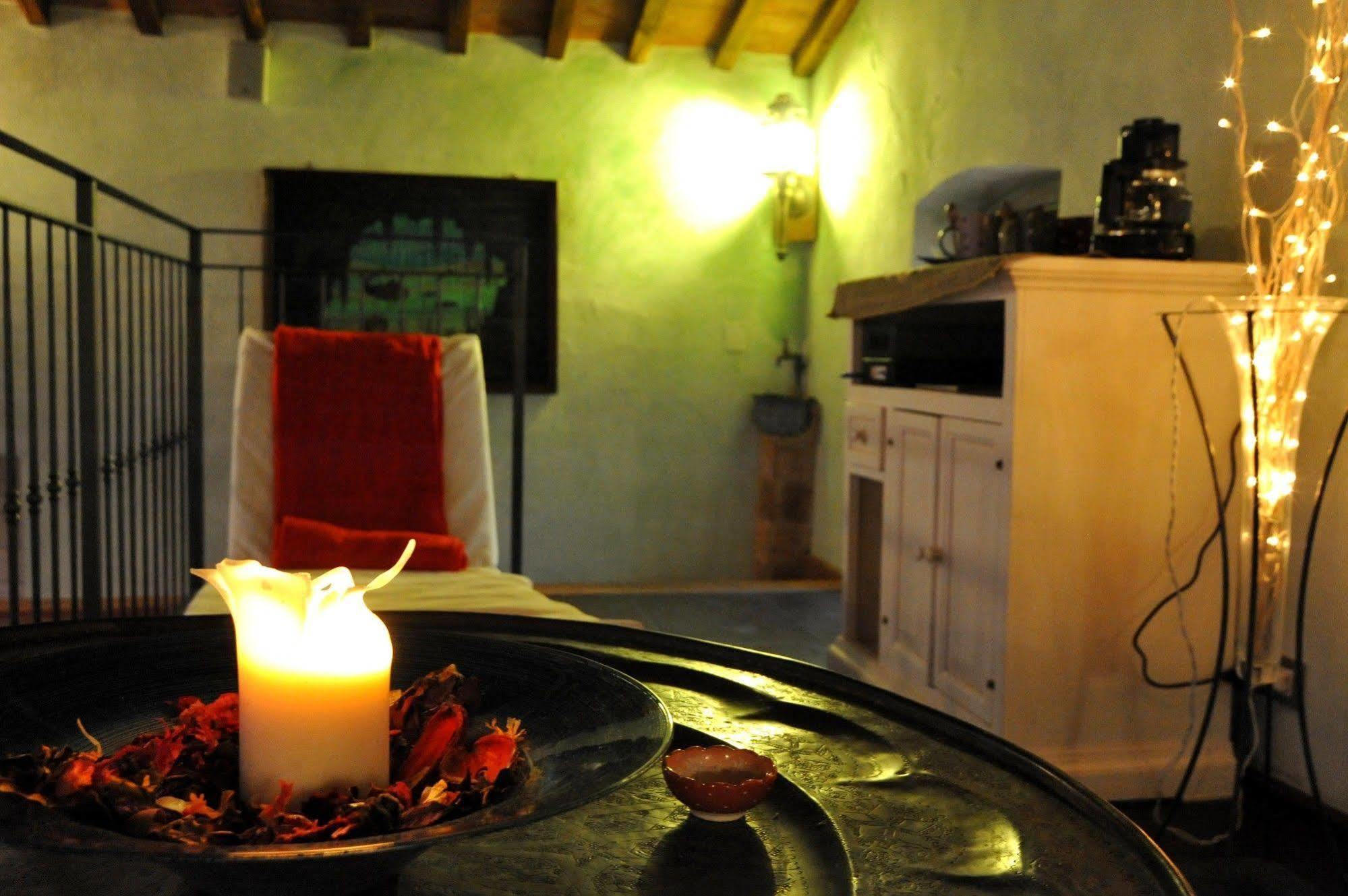 Relais Castelluccio Palusse Guest House Citta della Pieve Exterior photo